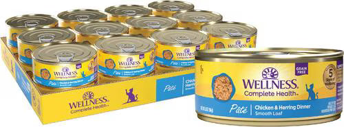 Wellness Complete Health Adult Chicken and Herring Pate Wet Cat Food (5.5oz)