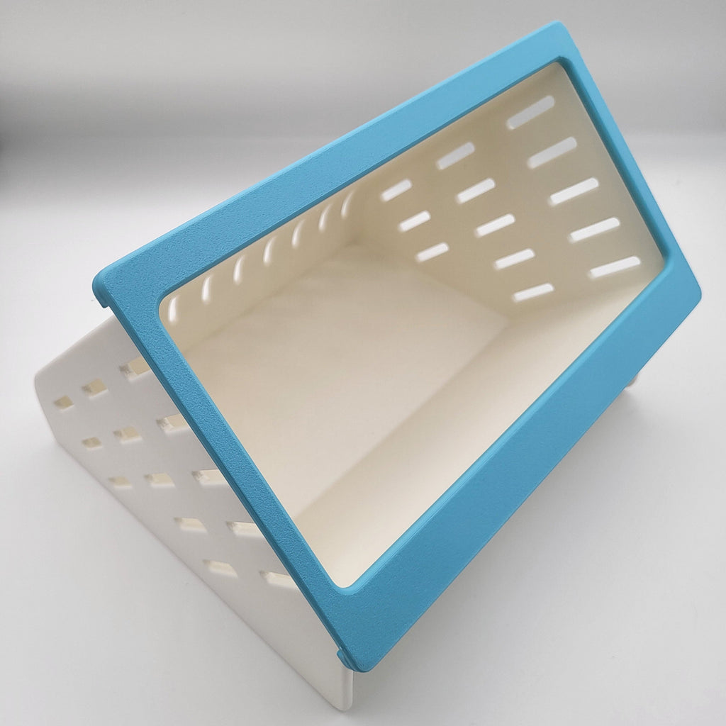 Open Air Hay Feeder
