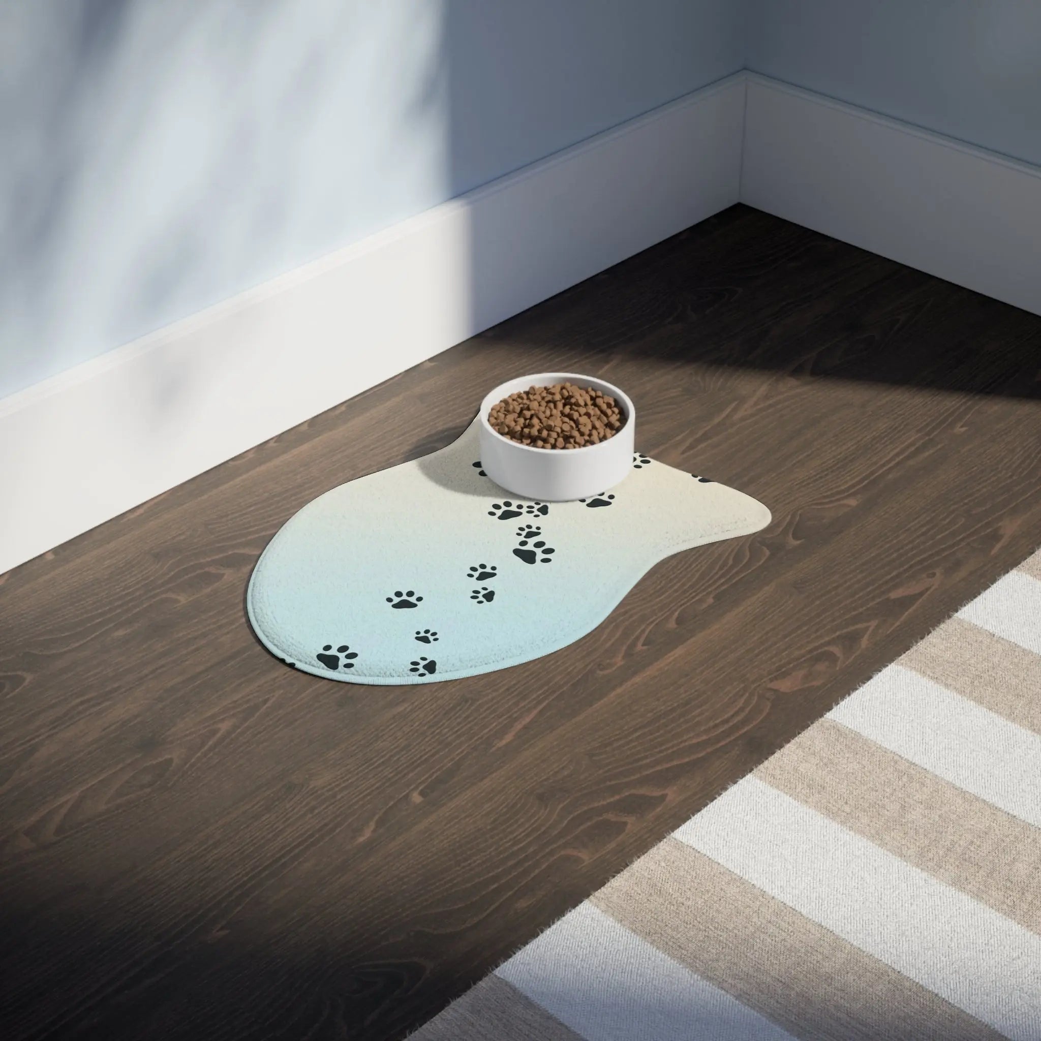 Stylish Pet Feeding Mat – Paw Print Design
